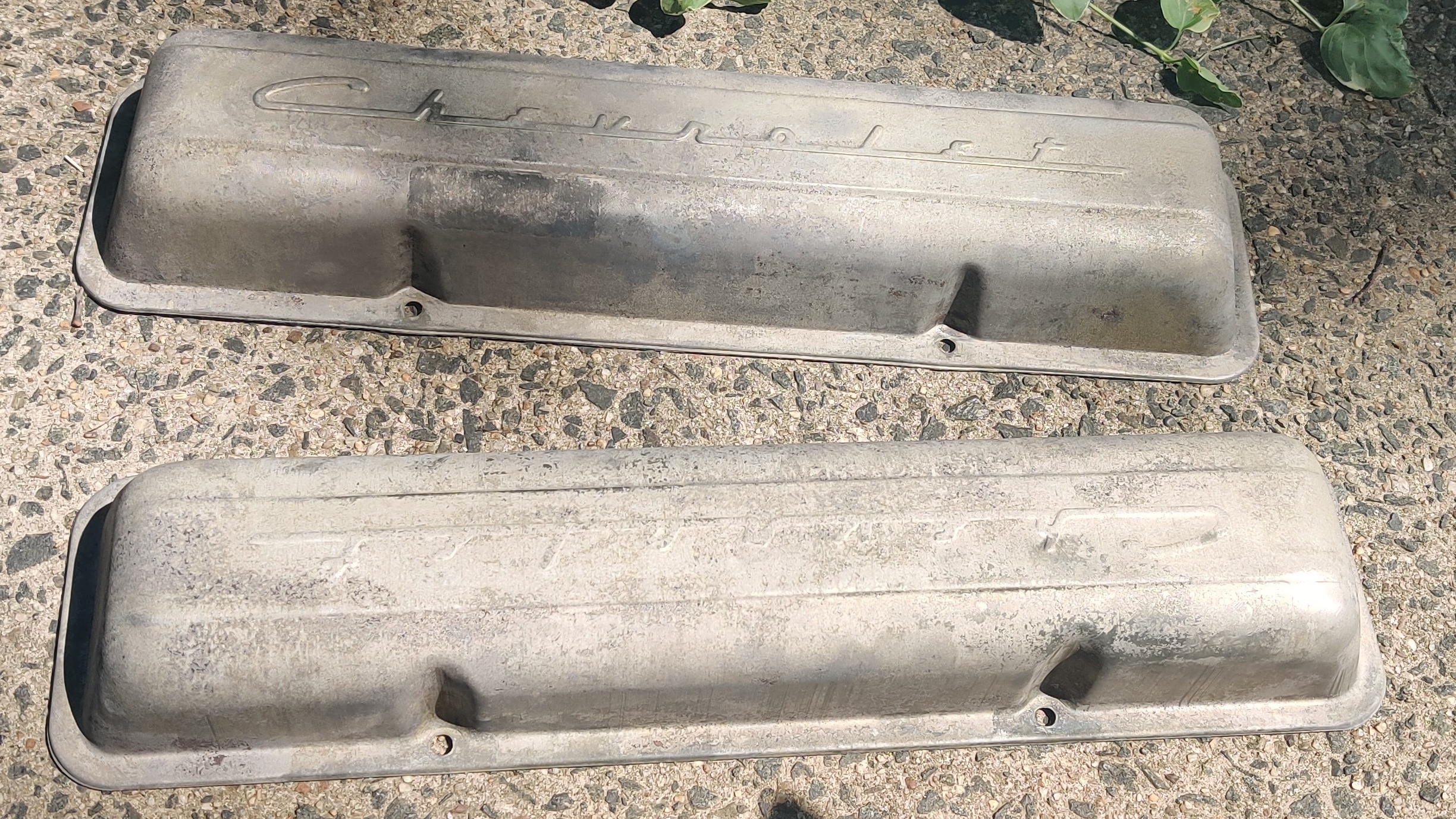 Valve coveres after rust removal